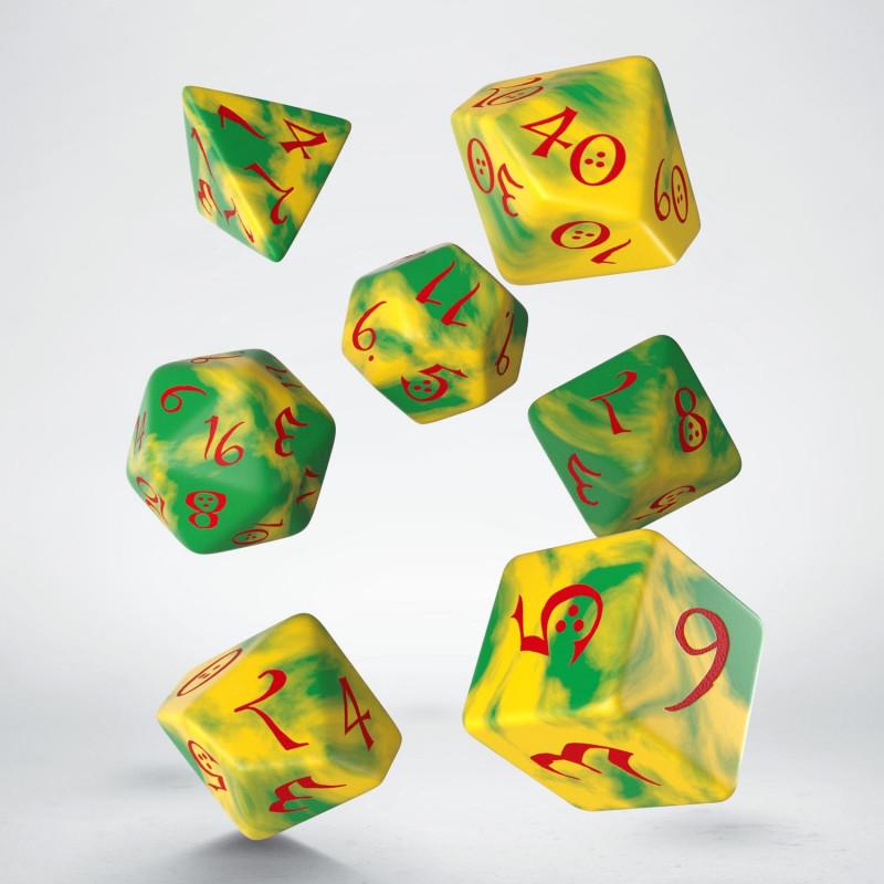 Classic RPG Yellow & Green & Red Dice Set (7)